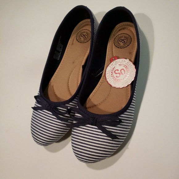 SO Shoes - NEW SO Women's Soboatstripe Flats SIZE 6.5